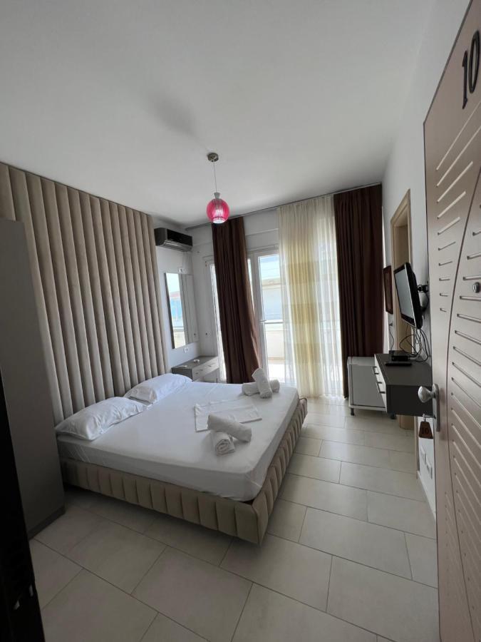 The Blue Horizon Hotel Radhime Ngoại thất bức ảnh