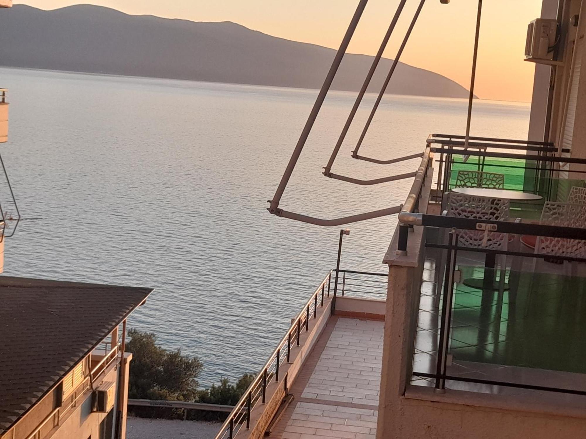 The Blue Horizon Hotel Radhime Phòng bức ảnh